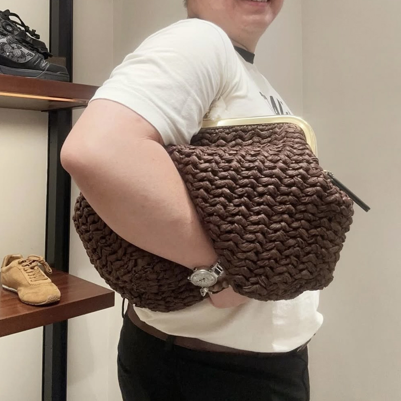 Hand-Woven Kisslock Frame Shou - Luxury Bags On Sale 评论和价格