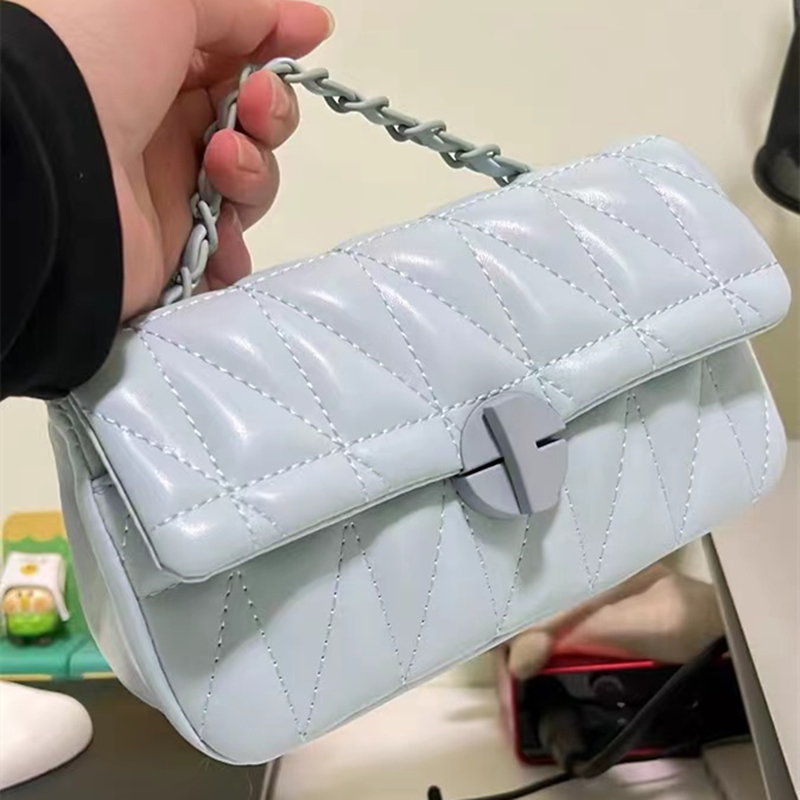 MOODS Embroidery Thread Chain  - Luxury Bags On Sale 评论和价格