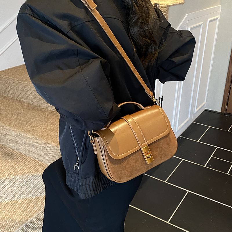 Branded Mini Square Flap Cross - Luxury Bags On Sale 评论和价格